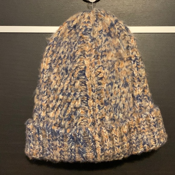 Frye & Co. Deep Indigo Beanie with Cuff - Picture 2 of 8